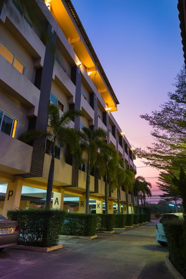 The Square Rayong Hotel Kültér fotó